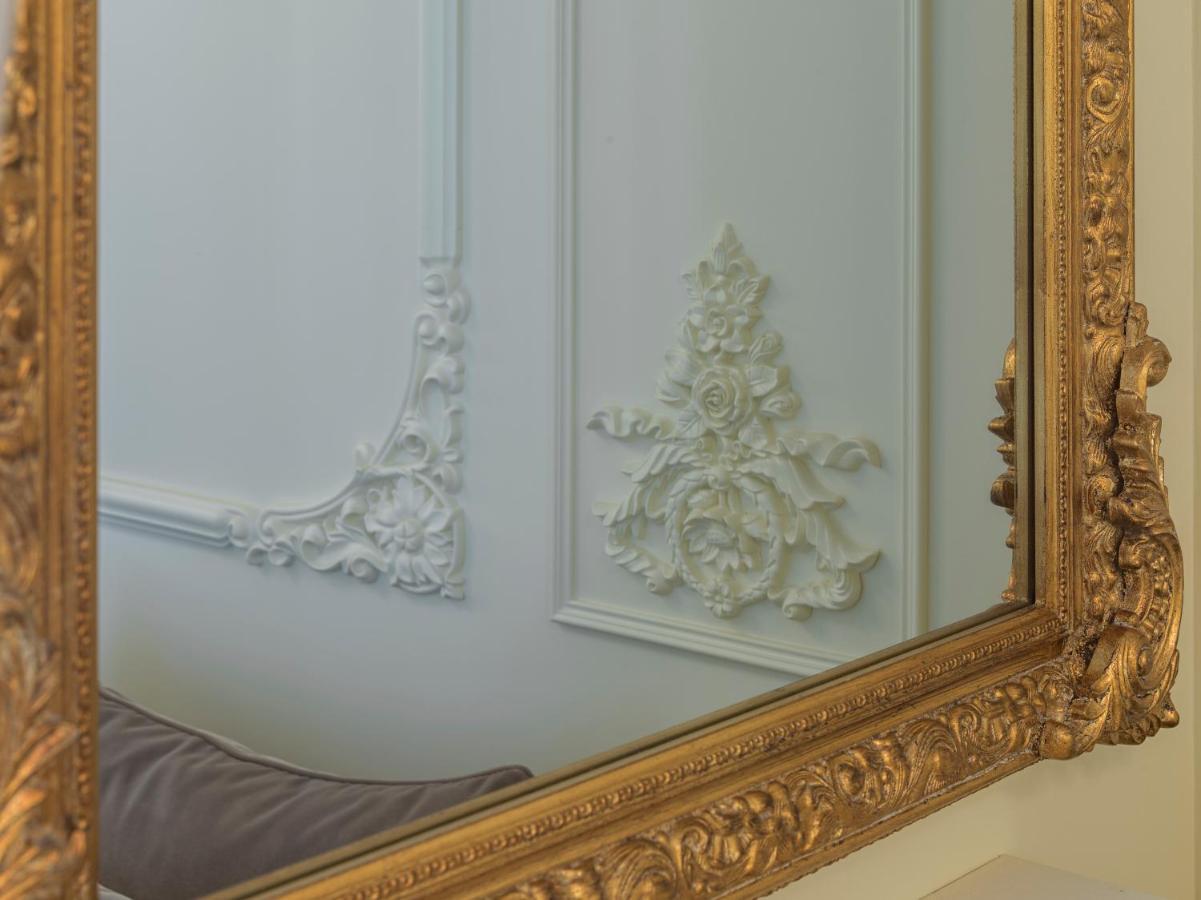 The Gatsby Suite Paris Exterior photo
